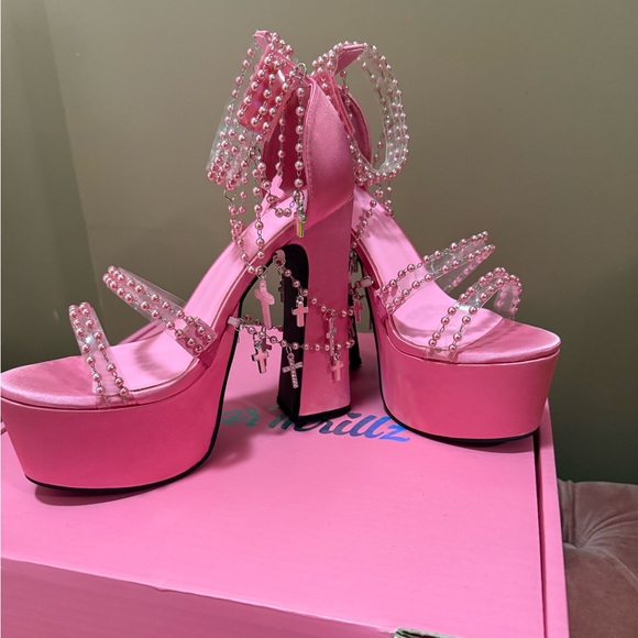 NIB Dolls Kill Sugar Thrillz Sweet Holy Revelation Platform Heels Size 9 - Picture 2 of 16